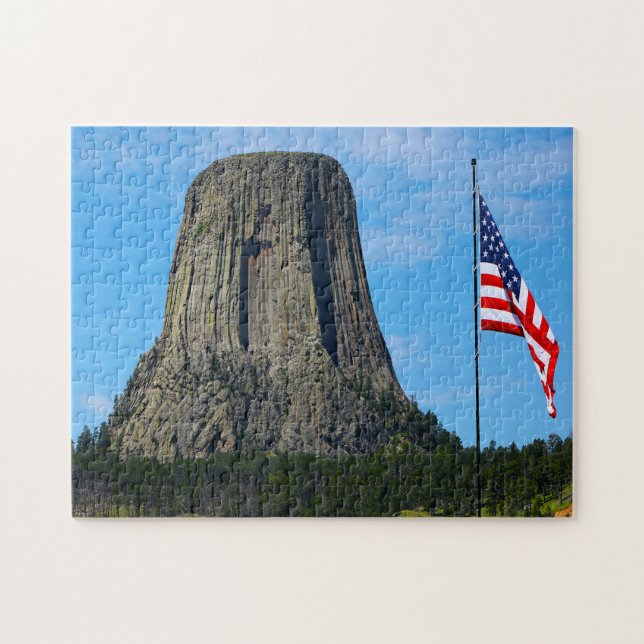 Devil's Tower Wyoming. Puzzle (Horizontal)