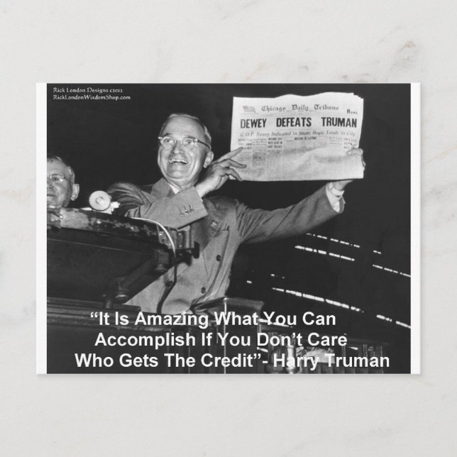 Dewey schlägt Truman Funny gibt T-Shirts Buttons E Postkarte (Vorderseite)