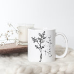 Dezember Geburtsmonat Blume Holly Script Name Kaffeetasse<br><div class="desc">Elegante,  minimalistische und moderne schwarze Hand gezeichnete heilige Beeren-Pflanze,  Geburt im Dezember Blume mit individuellem Namen in elegantem Drehbuch,  personalisiertes Geschenk für jeden Anlass,  einschließlich Geburtstage,  Geschenke für Brautmädchen,  beste Freunde,  Weihnachten und vieles mehr.</div>