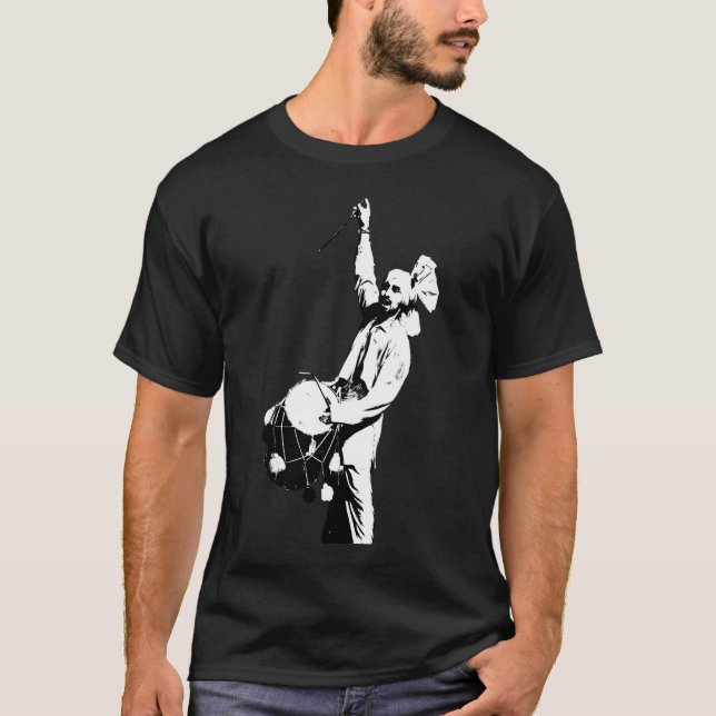 Dholi Pose 2 T-Shirt (Vorderseite)