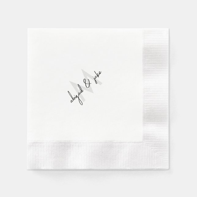 Diagonal Monogram & Couple Names Wedding Coined Serviette (Vorderseite)