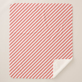 Diagonal pattern of pink and white stripes sherpadecke
