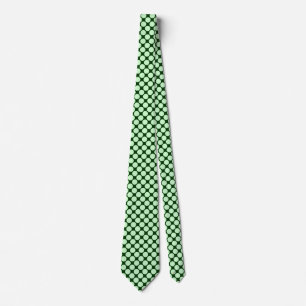 Diagonal Spots - Ghost Green am dunkelgrünen Neck  Krawatte