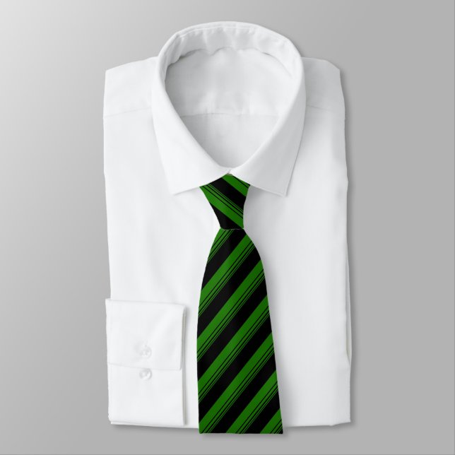 Diagonale grüne Streifen Krawatte (Gebunden)