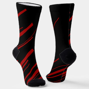 Diagonale Linien in Rot und Schwarz Socken