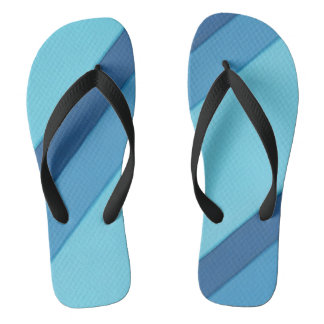 Diagonale Schatten der blauen Streifen FlipFlops