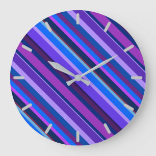 Diagonale Streifen in blau und lila Große Wanduhr