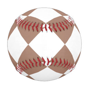 Diamantenmuster in Weiß und Mocha Mousse Baseball