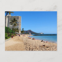 Diamond-Head-Krater mit rosa Segelboot Waikiki Ha