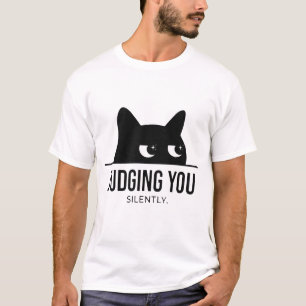 Dich schweigend beurteilende lustige schwarze Katz T-Shirt