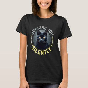 Dich schweigend ernst anschauende Katzenmiene T-Shirt