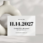 Dicke ästhetische Schwarz-Weiß-Typografie Moderne Save The Date<br><div class="desc">Fett Schwarz-Weiß-Typografie Save the Date modern</div>