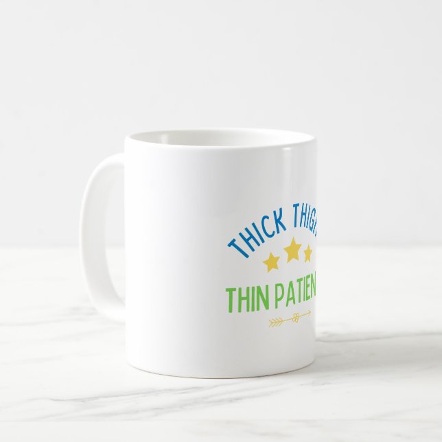 Dicke Oberschenkel, dünne Geduld - Sassy & Confide Kaffeetasse (Vorderseite Links)