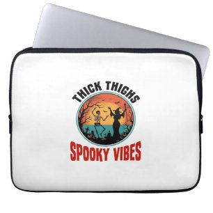 Dicke Oberschenkel Gruselige Vibes Vintage Hallowe Laptopschutzhülle