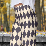 Dicke Schwarz-Papaya Harlequin-Karo-Muster Leggings<br><div class="desc">Strickend und schick: Mit diesen Harlequin-Leggings kannst du deinen Kleiderschrank mit einem kühlen Kontrast versehen! Ihre lebhaften Farben und ihr einzigartiges Design sind perfekt geeignet, um in jedem lässigen Outfit eine kraftvolle Aussage zu machen. Diese Leggings sind komfortabel und stilvoll und eignen sich ideal für alle, die Lieben haben, um...</div>