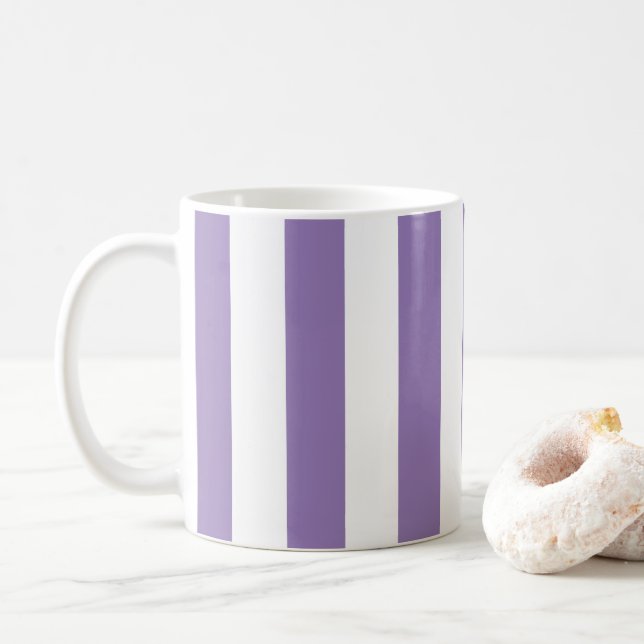 Dicker Vertikaler Streifen Streifen Streifen Strei Kaffeetasse (Mit Donut)