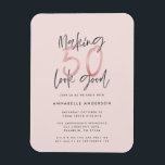 Die 50 zum Geburtstag eines gürtnisch rosa Glitzer Magnet<br><div class="desc">50 sehen gut aus,  gürtnisch rosa Glitzer Geburtstagseinladung. Modernes,  monochromes Skripttext. Teil einer Sammlung.</div>