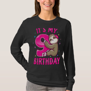 Die 9. Geburtstagsfeier mit der Girl Nine Pink am T-Shirt