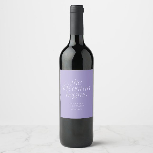 Die Abenteuer Beginnen Violette Hochzeit Weinetikett (Vorderseite)