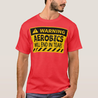 Die Aerobic wird in Tränen enden, in denen sie die T-Shirt