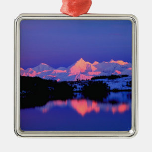 Die Alaskakette grenzt an den Mt. Denali, Silbernes Ornament