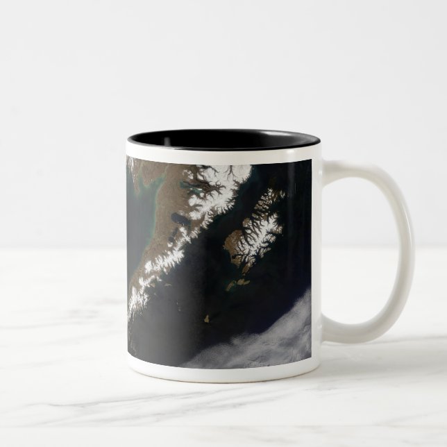 Die Aleutischen Inseln und die Halbinsel Alaska Zweifarbige Tasse (Rechts)