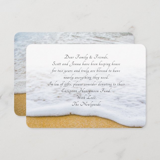 Die Aussicht auf den Strand. Ideale Karten (Vorne/Hinten)