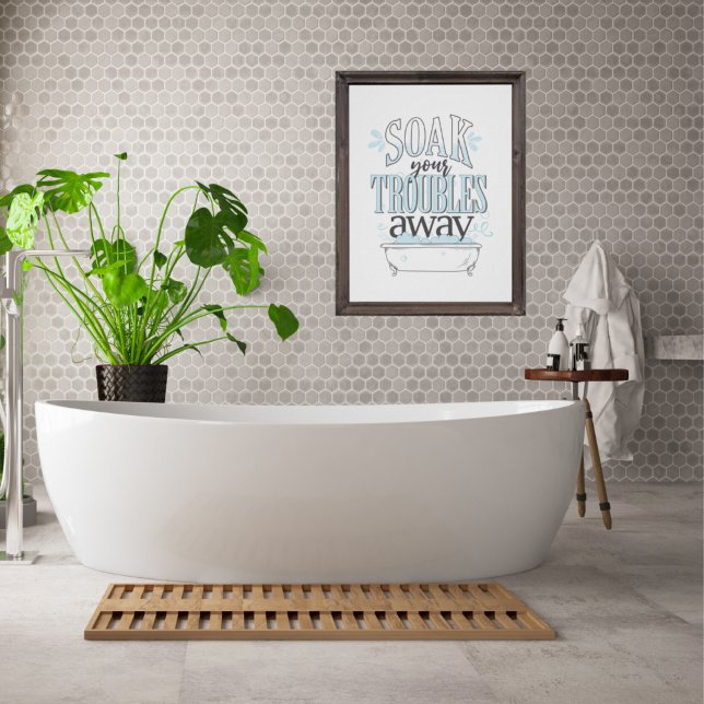 Die Badewanne an der Wand Poster (Von Creator hochgeladen)