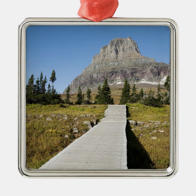 Die Bahn zur Ansicht von verstecktem See Ornament Aus Metall (Vorne)