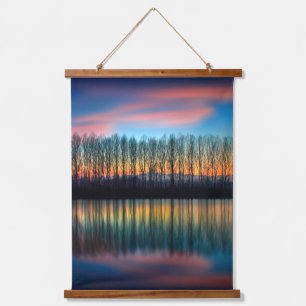 Die Bank der Po   Piemont Italien Wandteppich Mit Holzrahmen