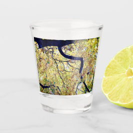 Die Blätter ändern sich Schnapsglas