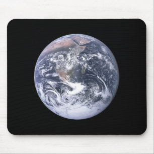 "Die blaue Marmor" Erde scheint von Apollo 17 Mousepad