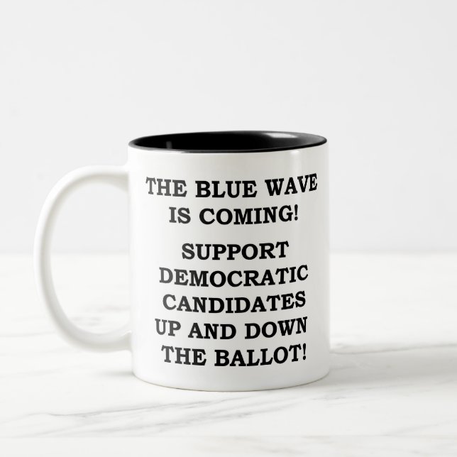 DIE BLAUE WAVE KOMMT! ZWEIFARBIGE TASSE (Links)