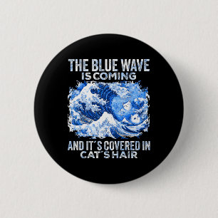 Die Blaue Welle kommt in den Katzenhaaren auf die Button