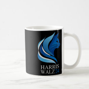 Die Blaue Welle kommt in den Katzenhaaren auf die Kaffeetasse
