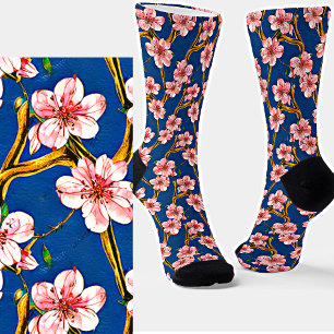 Die Blüten der rosa Baumblüte auf der Zweigstelle Socken