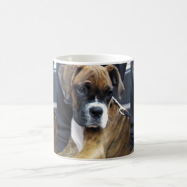 DIE BOXER-HUNDETasse Tasse (Mittel)