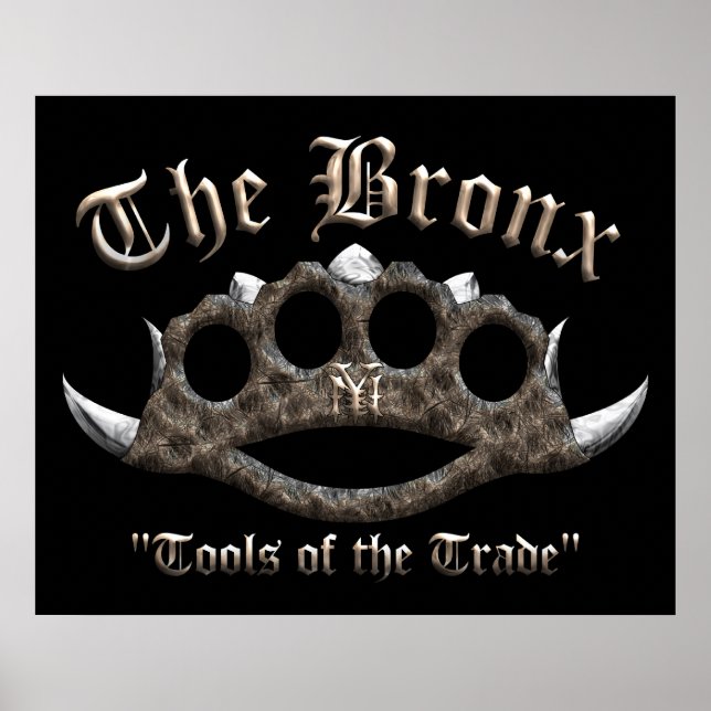 Die Bronx-Spiked-Brass-Knuckles Poster (Vorne)