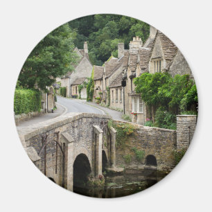 Die Brücke in Castle Combe, UK, runder Magnet