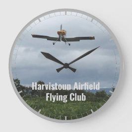 Die Club Clock mit Light Aircraft. Große Uhr