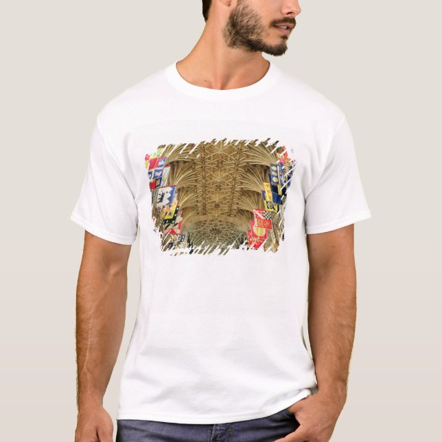 Die Decke von St George Kapelle, Windsor T-Shirt (Vorderseite)