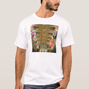 Die Decke von St George Kapelle, Windsor T-Shirt