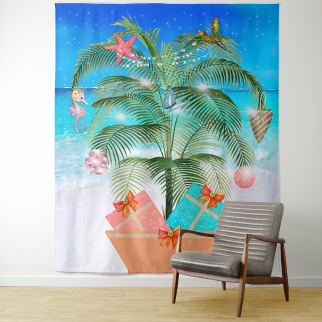 Die Dekoration des Weihnachtsbaumes am Strand Wandteppich (Beispiel)