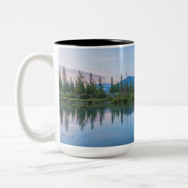 Die Drei Schwestern Berglandschaft Spiegelbild Zweifarbige Tasse (Links)