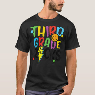 Die dritte Stufe bringt Niedlich Blitz zurück zur T-Shirt