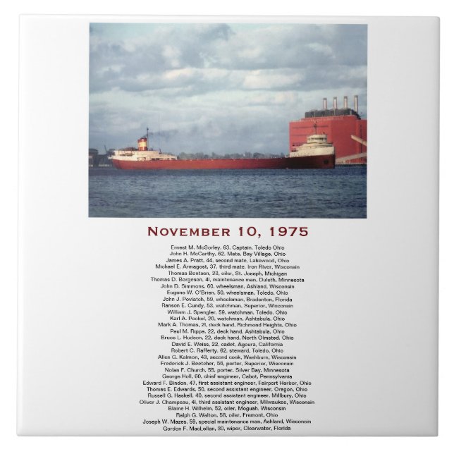 Die Edmund Fitzgerald mit Besatzungsnamen Fliese (Vorderseite)