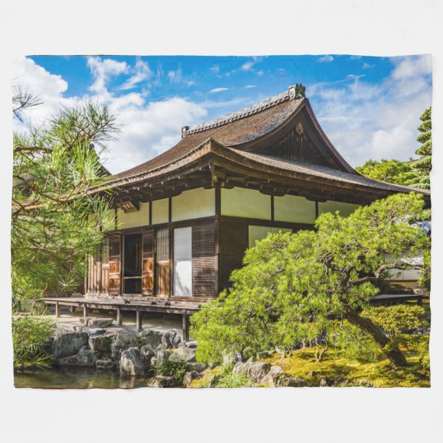 Die Ehre oder der Hauptsaal in Ginkaku-Ji, Kyoto Fleecedecke (Vorderseite (Horizontal))