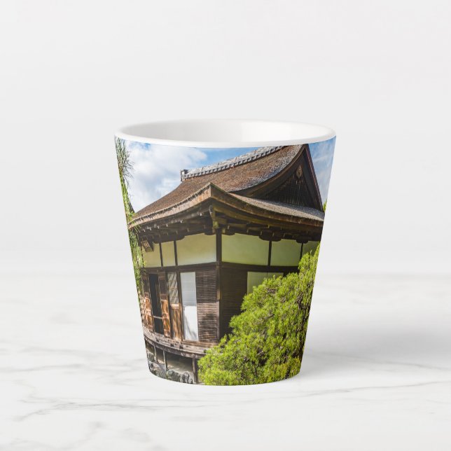 Die Ehre oder der Hauptsaal in Ginkaku-Ji, Kyoto Milchtasse (Vorderseite)