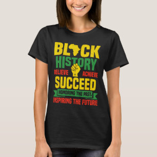 Die Ehre vergangener Inspirierend zukünftiger Männ T-Shirt