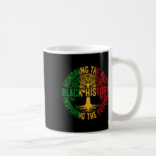 Die Ehrung der Vergangenheit, die die Zukunft der  Kaffeetasse